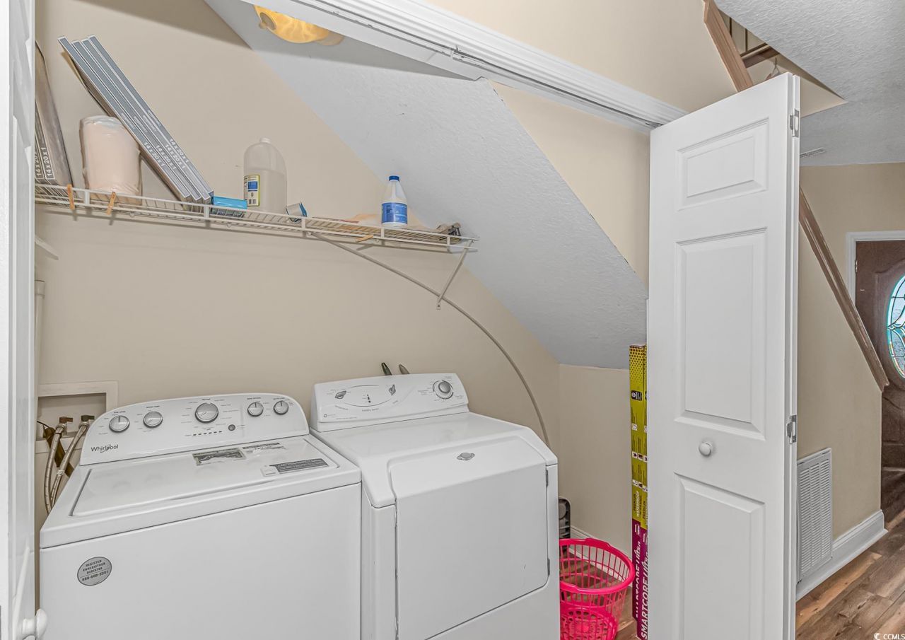 6001- B4 S Kings Hwy. Photo 13