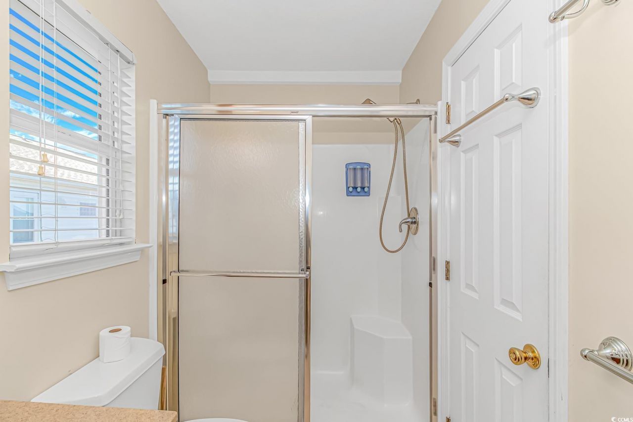 6001- B4 S Kings Hwy. Photo 23