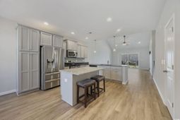 115 Machrie Loop photo 4