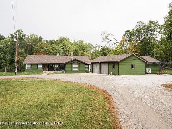 5795 Stimson Road, Eaton Rapids, MI 48827
