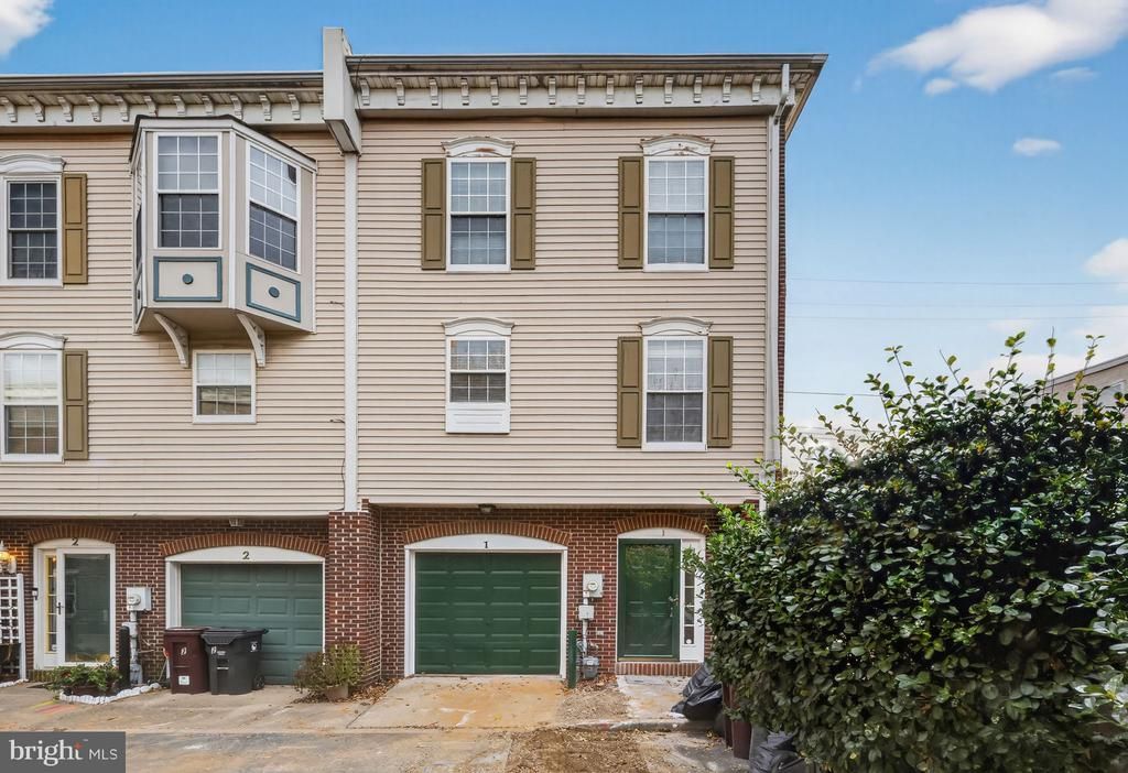 1 W Mccaulley Court, Wilmington, DE 19801 Main Photo