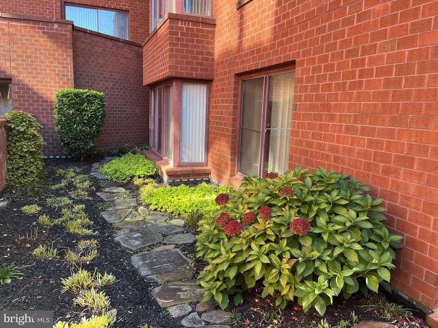 1 Gristmill Court, Unit 107, Baltimore, MD 21208 Main Photo