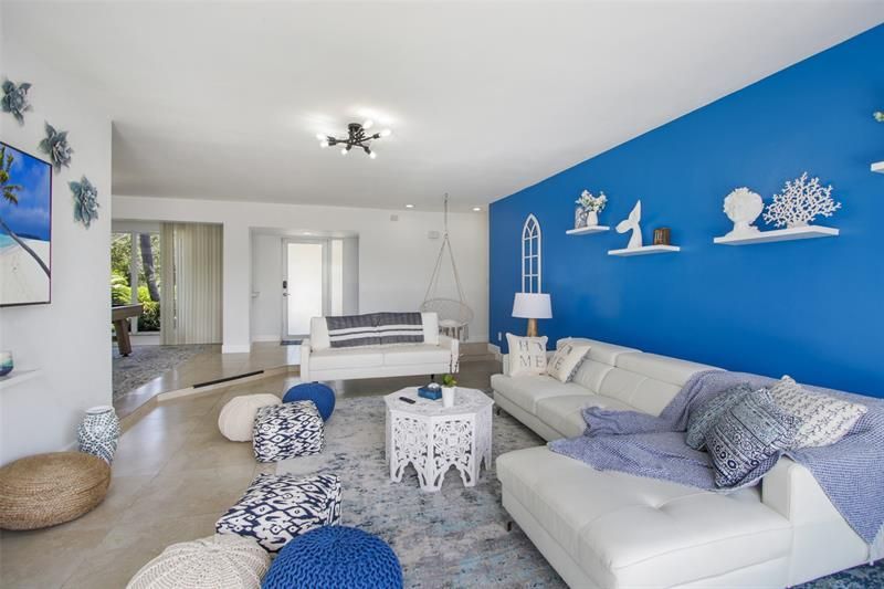 20730 NE 23rd Avenue, Miami, FL 33180 Photo