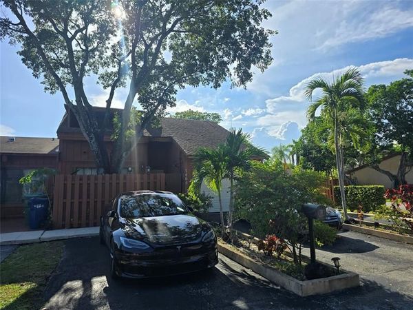 7468 NW 33rd Street, Unit 7468, Lauderhill, FL 33319