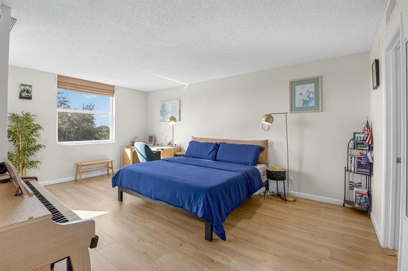 5260 NW 2nd Ave, Unit 402, Boca Raton, FL 33487 Photo