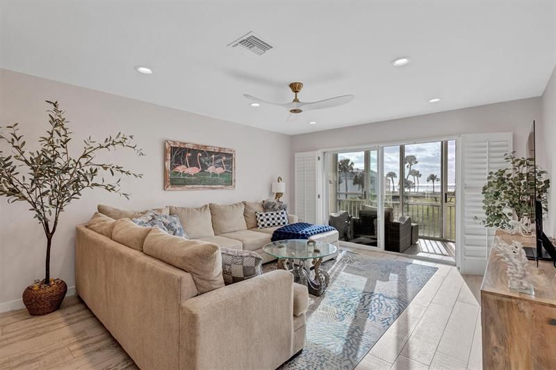 7125 Gulf Of Mexico, Unit 22, Longboat Key, FL 34228 Photo