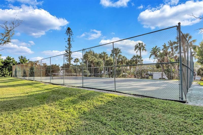 7125 Gulf Of Mexico, Unit 22, Longboat Key, FL 34228 Photo