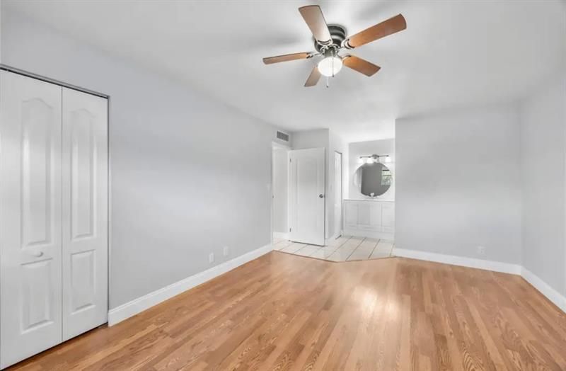 6100 S Falls Circle Drive, Unit 204, Lauderhill, FL 33319 Photo