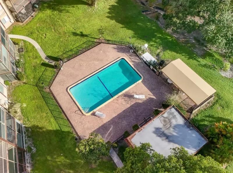 6100 S Falls Circle Drive, Unit 204, Lauderhill, FL 33319 Photo