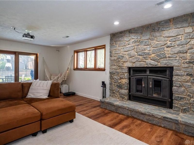 2550 Chess Wood Point, Centerville, OH 45458 Photo 5