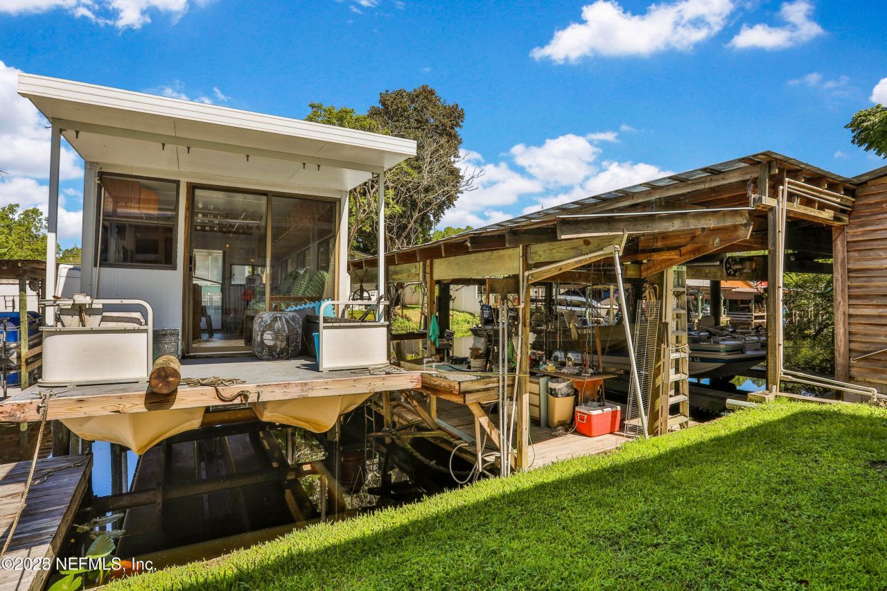 115 Walt Lane, Satsuma, FL 32189 Photo