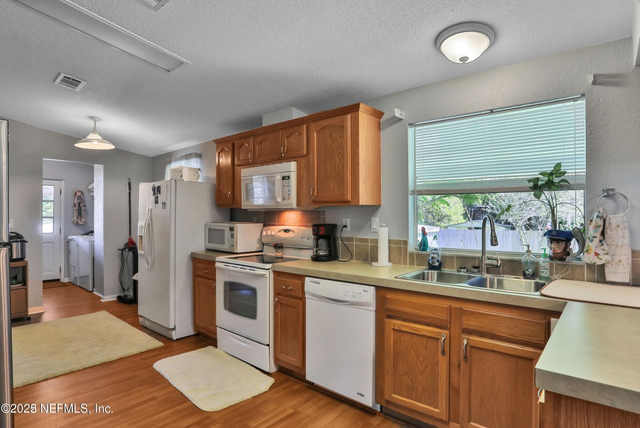 115 Walt Lane, Satsuma, FL 32189 Photo