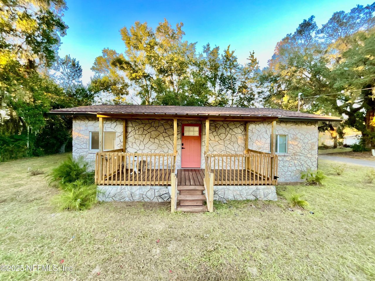 18713 Charlotte Avenue, Brooker, FL 32622 Photo