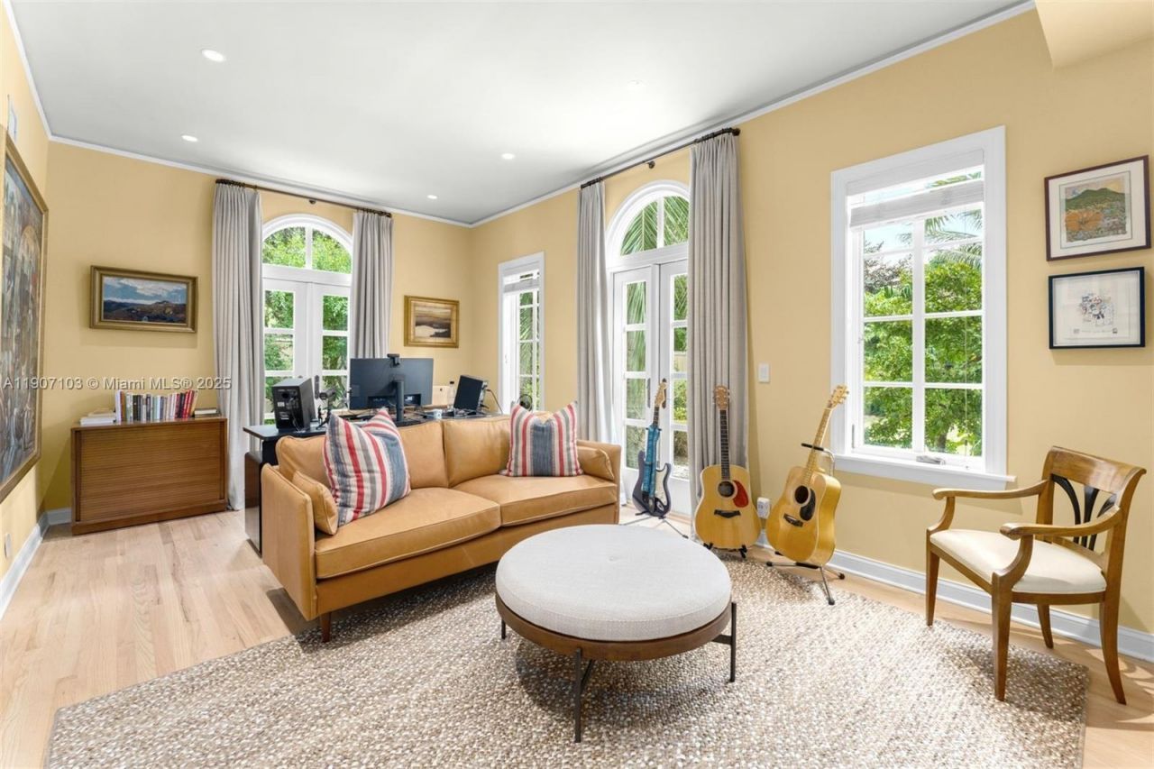 1004 Cotorro Ave, Coral Gables, FL 33146 Photo