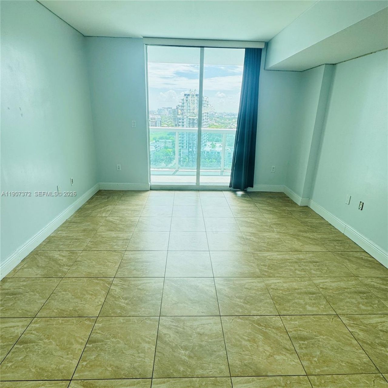 1800 N Bayshore Dr, Unit 1906, Miami, FL 33132 Photo