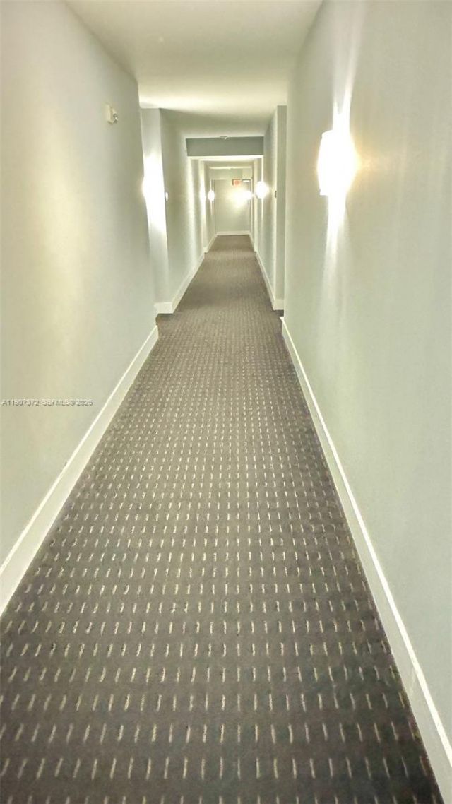1800 N Bayshore Dr, Unit 1906, Miami, FL 33132 Photo