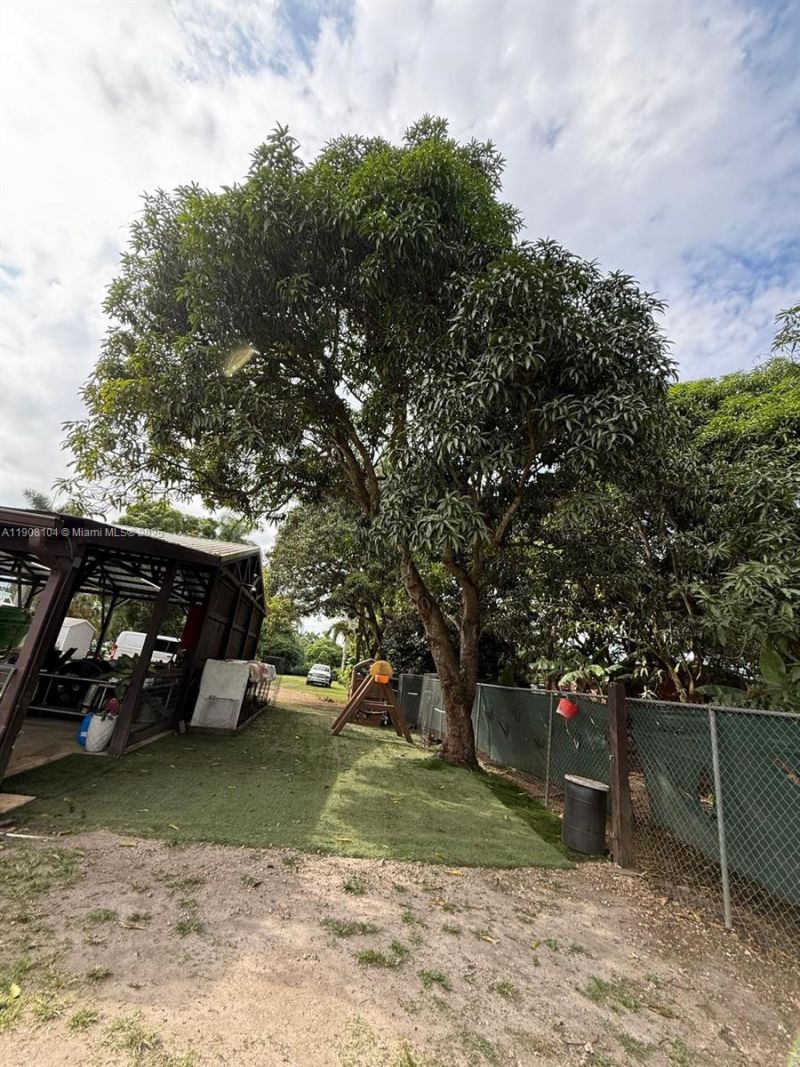 25945 SW 197th Ave, Homestead, FL 33031 Photo