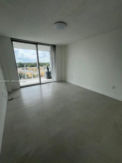 1800 NW 24th Ave, Unit 809, Miami, FL 33125 Photo