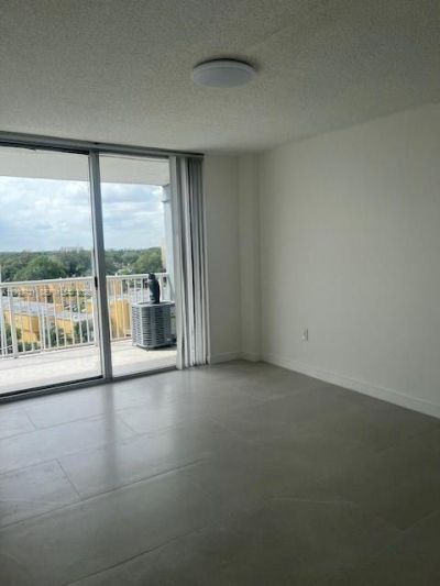 1800 NW 24th Ave, Unit 809, Miami, FL 33125 Photo