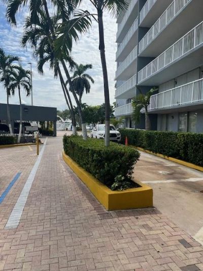 1800 NW 24th Ave, Unit 809, Miami, FL 33125 Photo