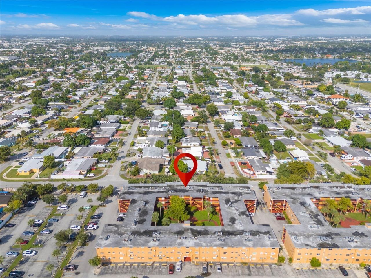 1330 W 54th St, Unit 302C, Hialeah, FL 33012 Photo