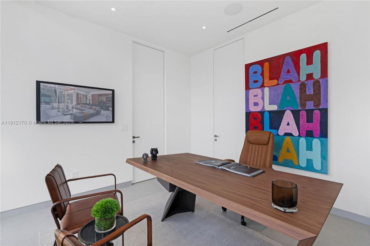 501 Palm Dr, Hallandale Beach, FL 33009 Photo