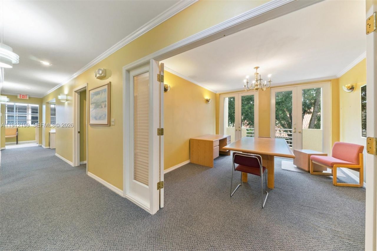 11120 N Kendall Dr, Unit 201, Miami, FL 33176 Photo