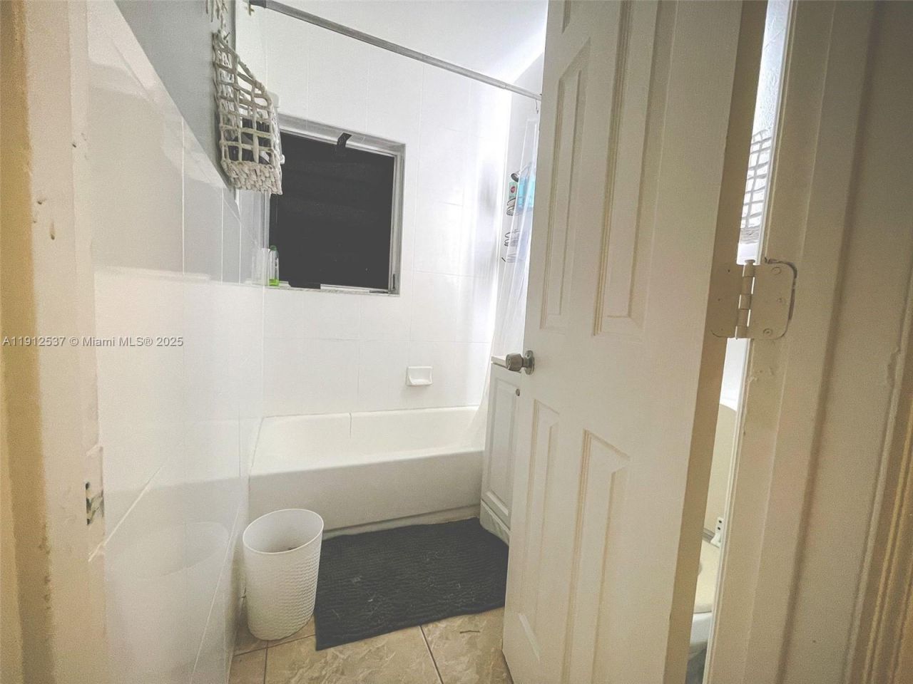 55 NW 69th St, Unit E, Miami, FL 33150 Photo