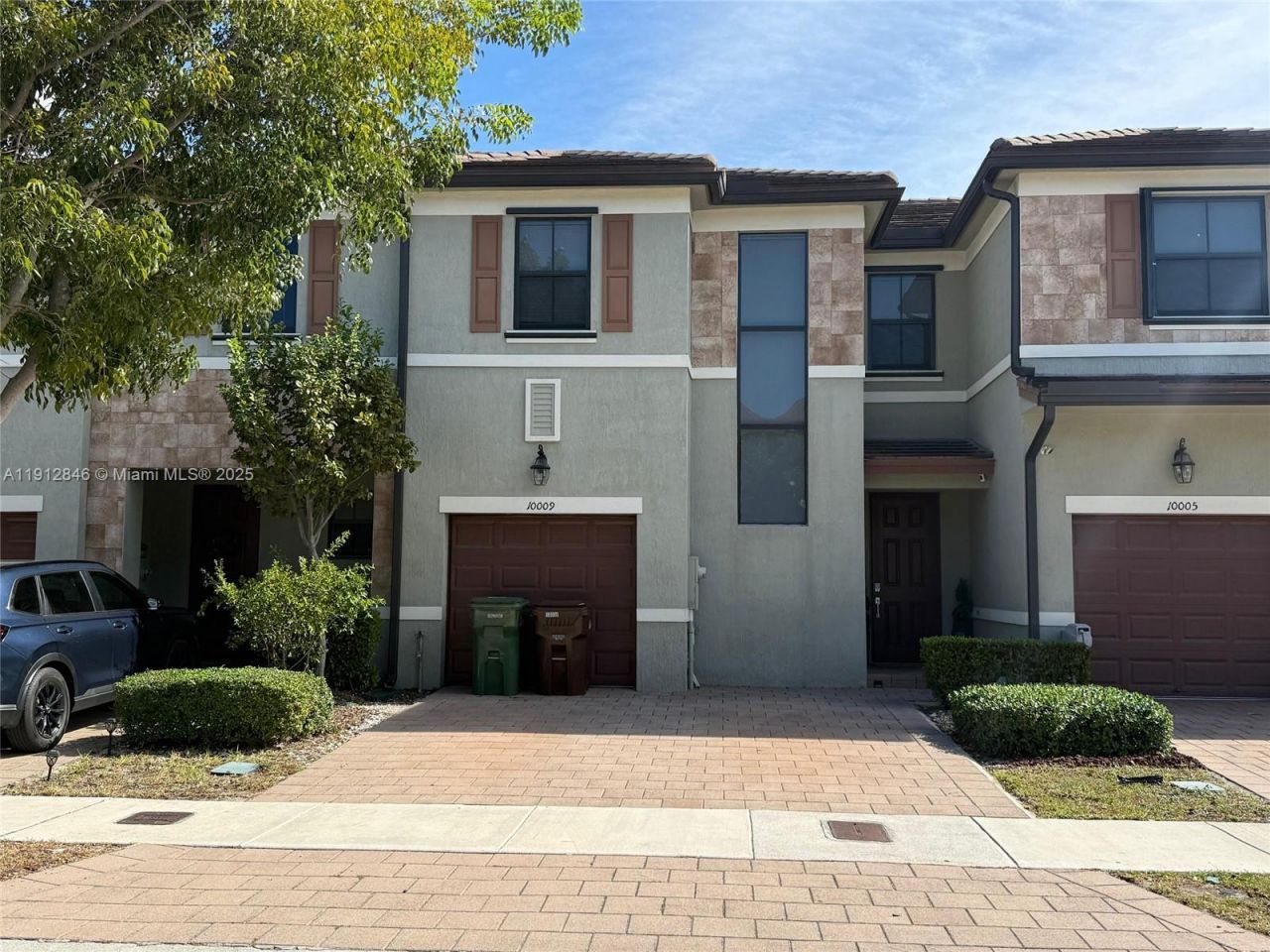 10009 W 32nd Ln, Hialeah, FL 33018 Photo