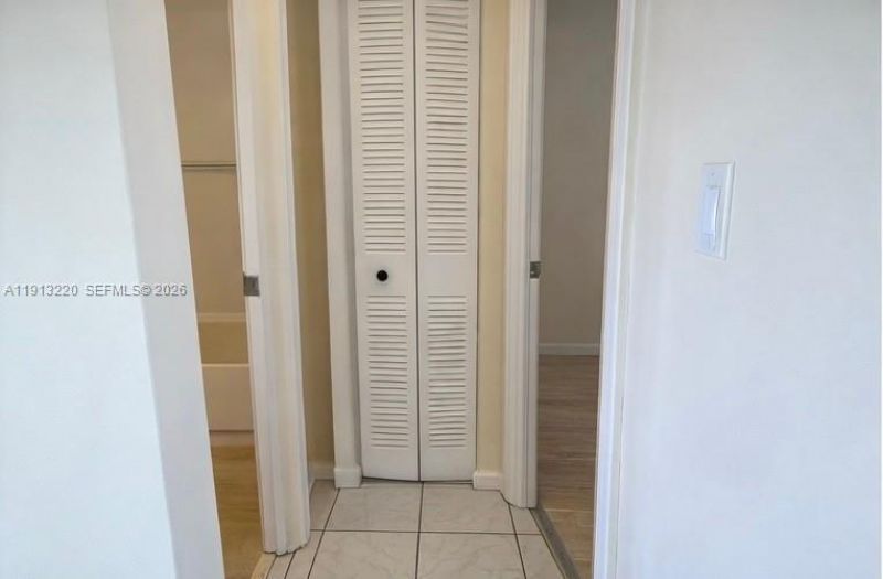 8901 Sunrise Lakes Blvd, Unit 204, Sunrise, FL 33322 Photo