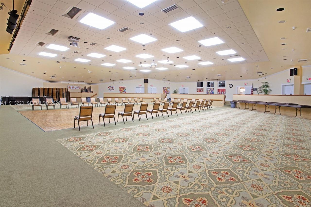 8901 Sunrise Lakes Blvd, Unit 204, Sunrise, FL 33322 Photo