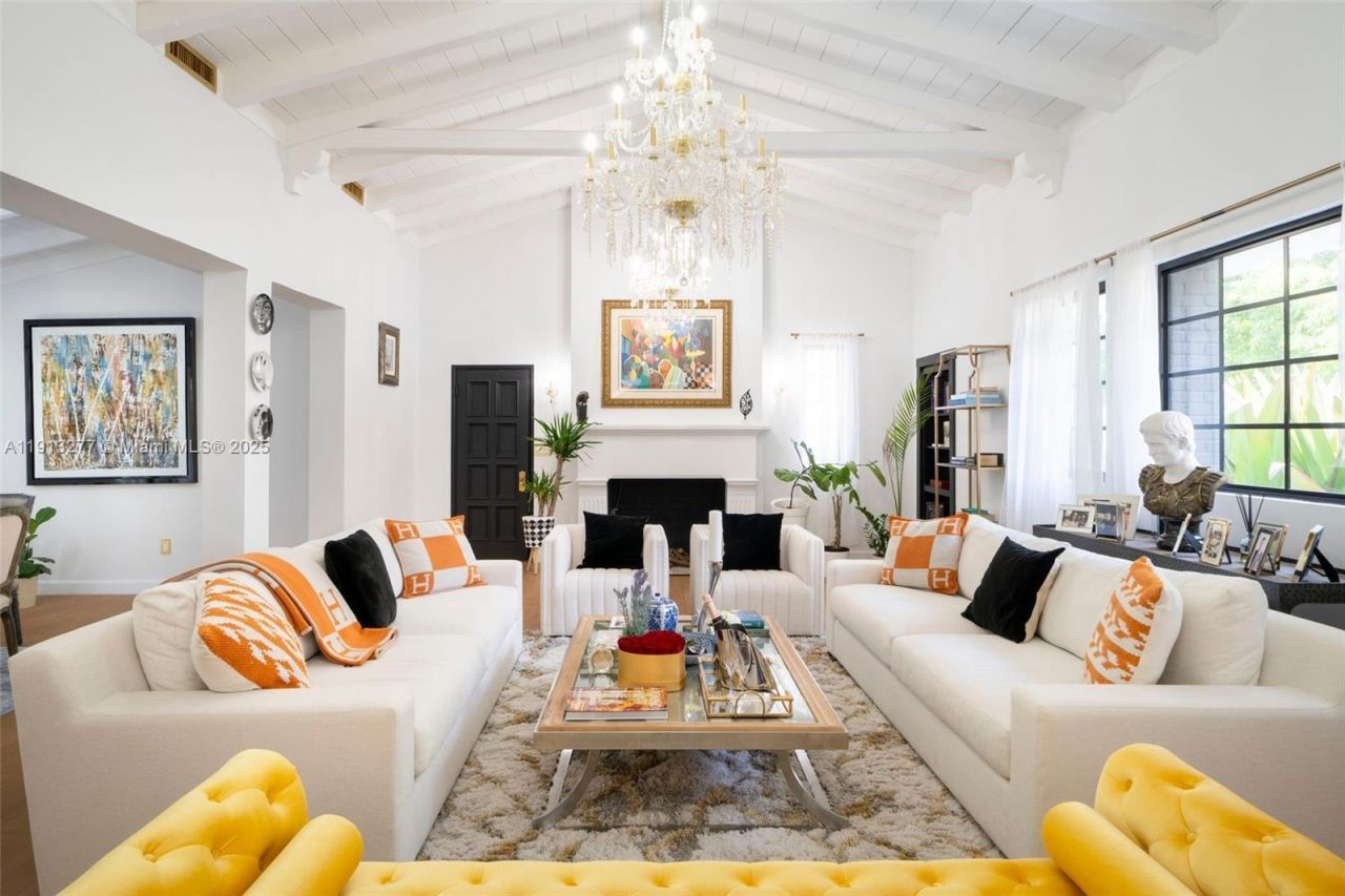 5149 Alton Rd, Miami Beach, FL 33140 Photo