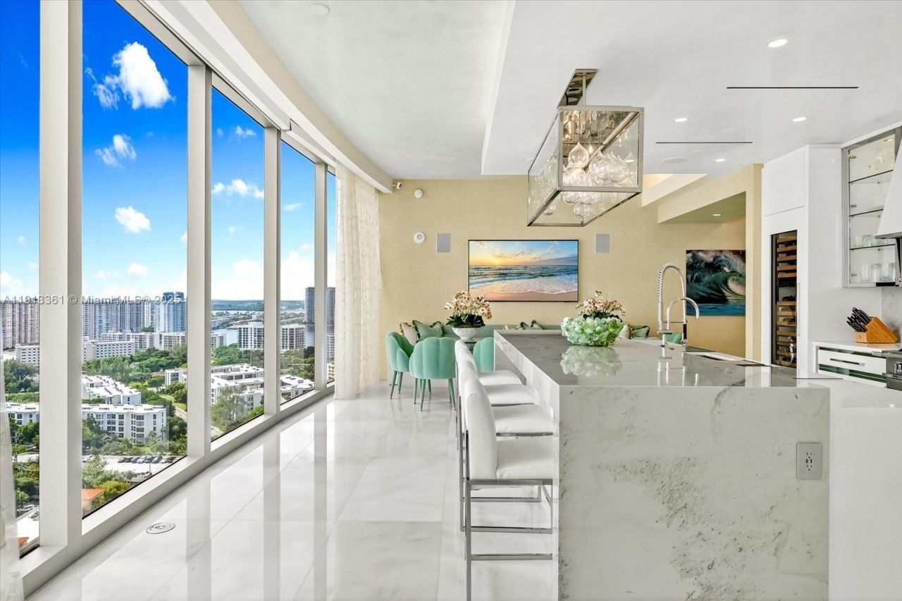 17901 Collins Ave, Unit 2004, Sunny Isles Beach, FL 33160 Photo