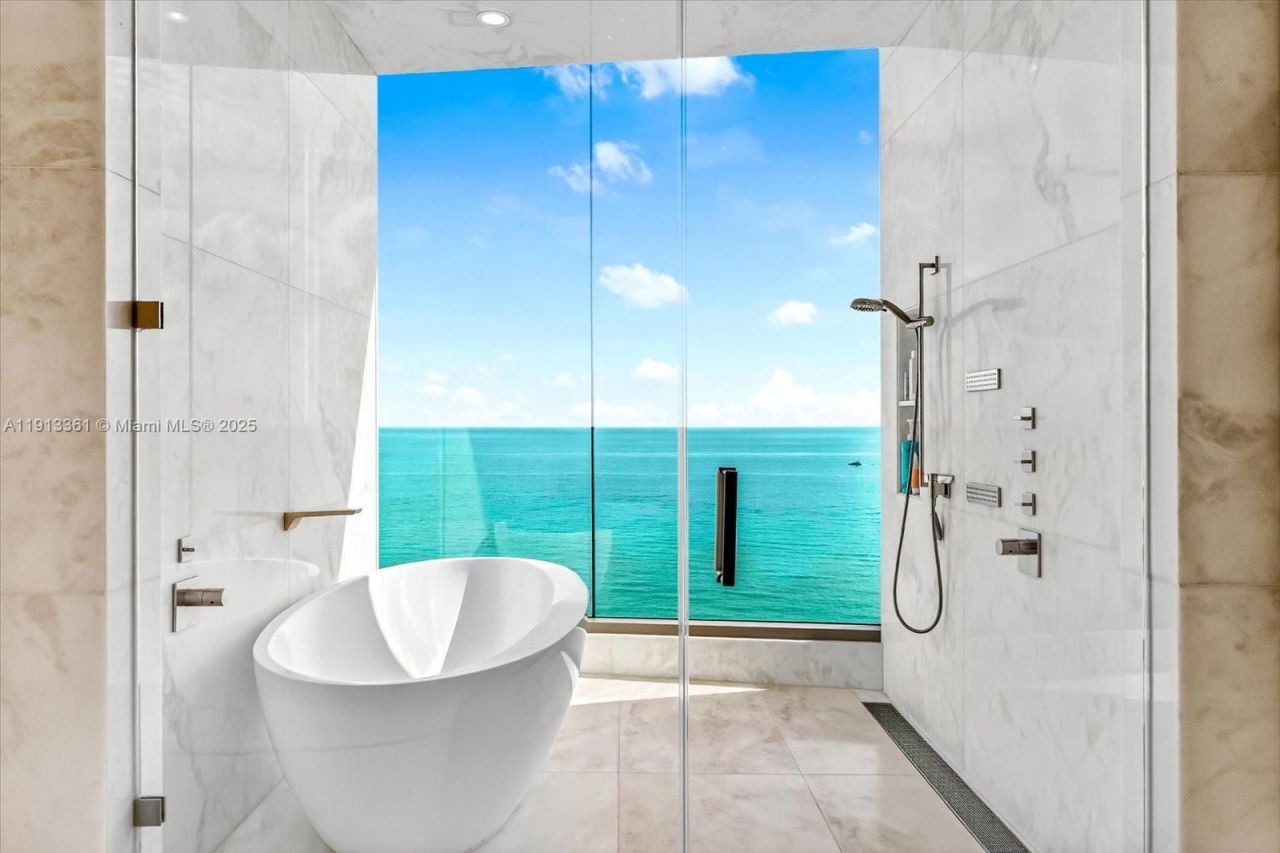 17901 Collins Ave, Unit 2004, Sunny Isles Beach, FL 33160 Photo