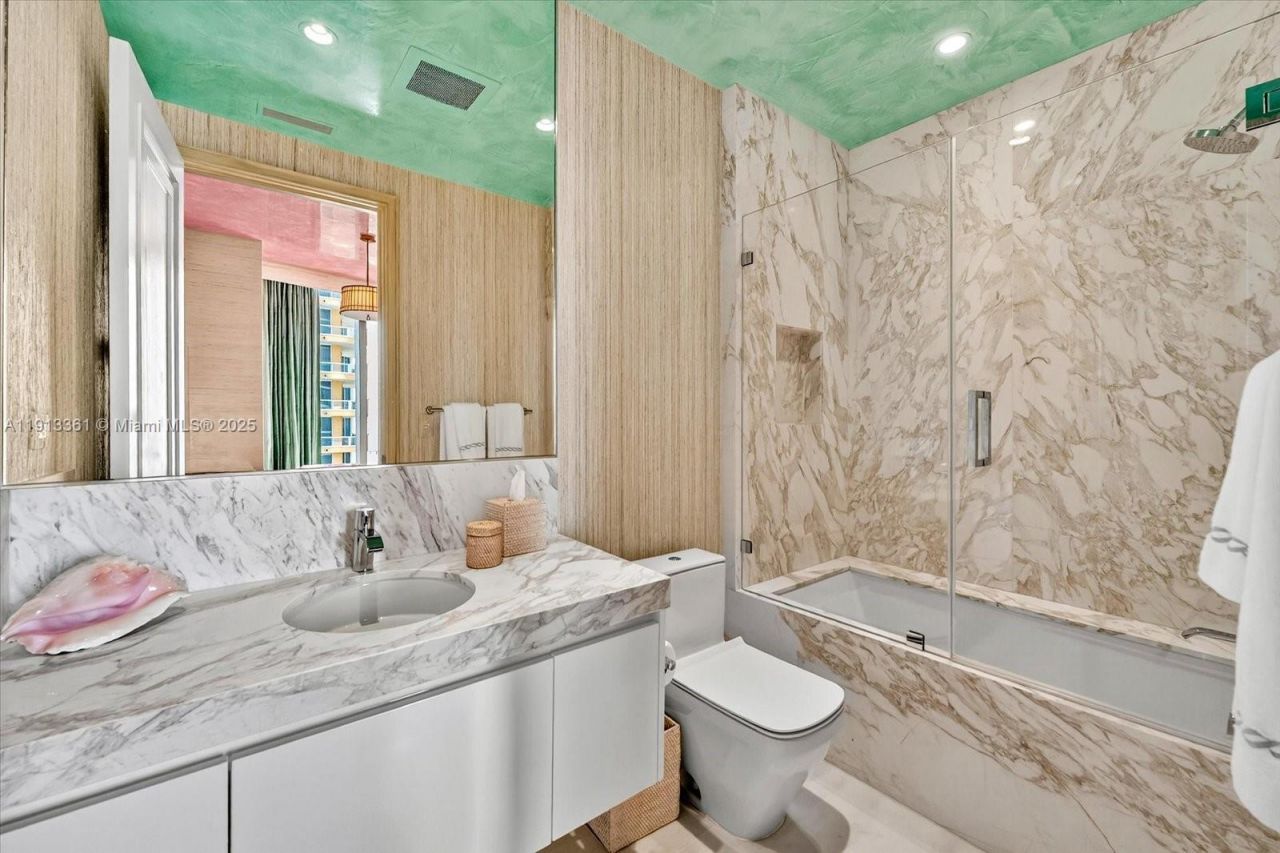 17901 Collins Ave, Unit 2004, Sunny Isles Beach, FL 33160 Photo