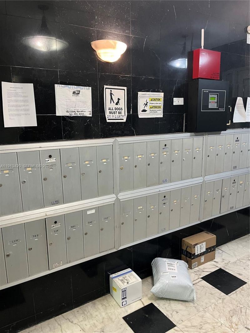 8233 Harding Ave, Unit 305, Miami Beach, FL 33141 Photo