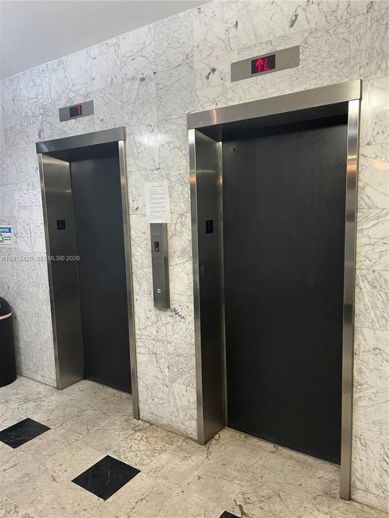 8233 Harding Ave, Unit 305, Miami Beach, FL 33141 Photo