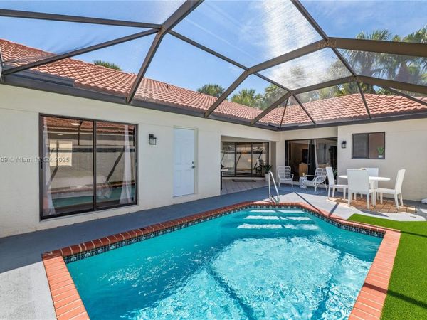 701 Sea Oats Dr, Unit D-1, Juno Beach, FL 33408