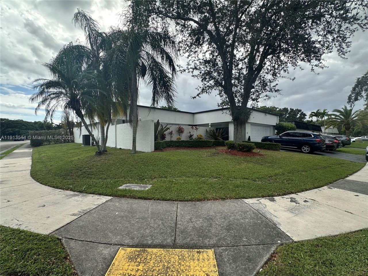 11370 SW 113th Ter, Miami, FL 33176 Photo