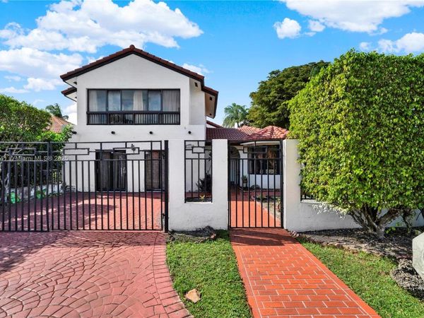 10720 SW 117th Ct, Miami, FL 33186