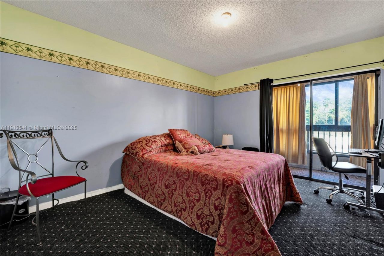 10720 SW 117th Ct, Miami, FL 33186 Photo