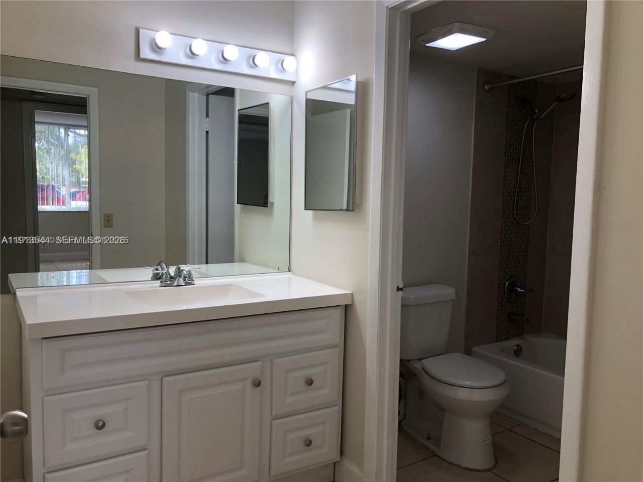 10757 Cleary Blvd, Unit 104, Plantation, FL 33324 Photo