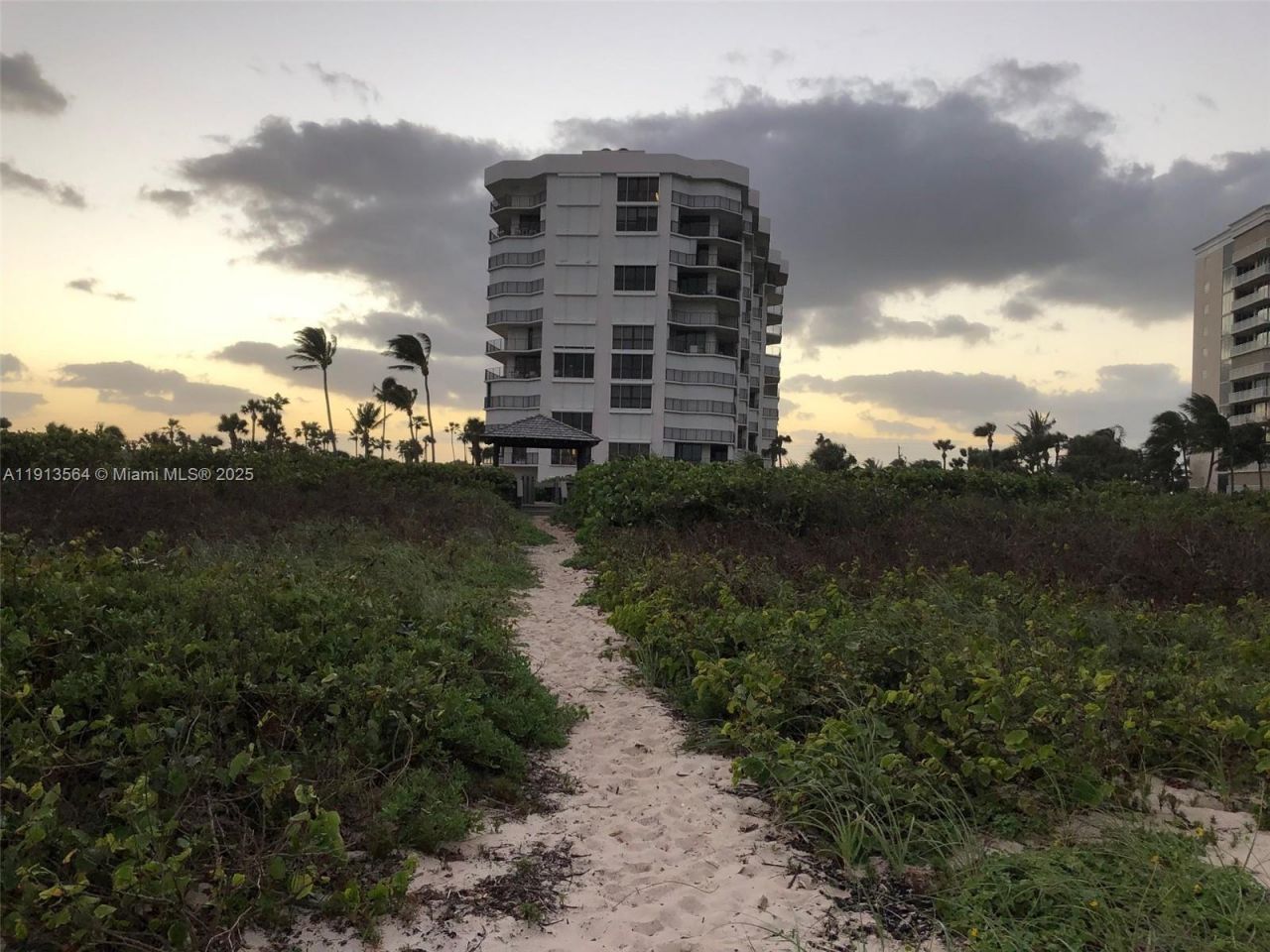 2800 N Highway A1a, Unit 803, Fort Pierce, FL 34949 Photo
