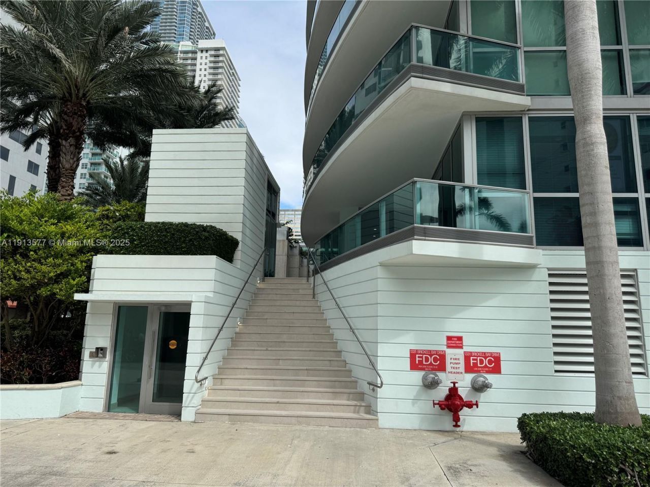 1331 Brickell Bay Dr, Unit 2, Miami, FL 33131 Photo