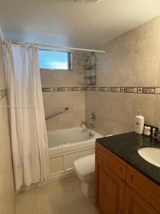 2920 Point East Dr, Unit N106, Aventura, FL 33160 Photo