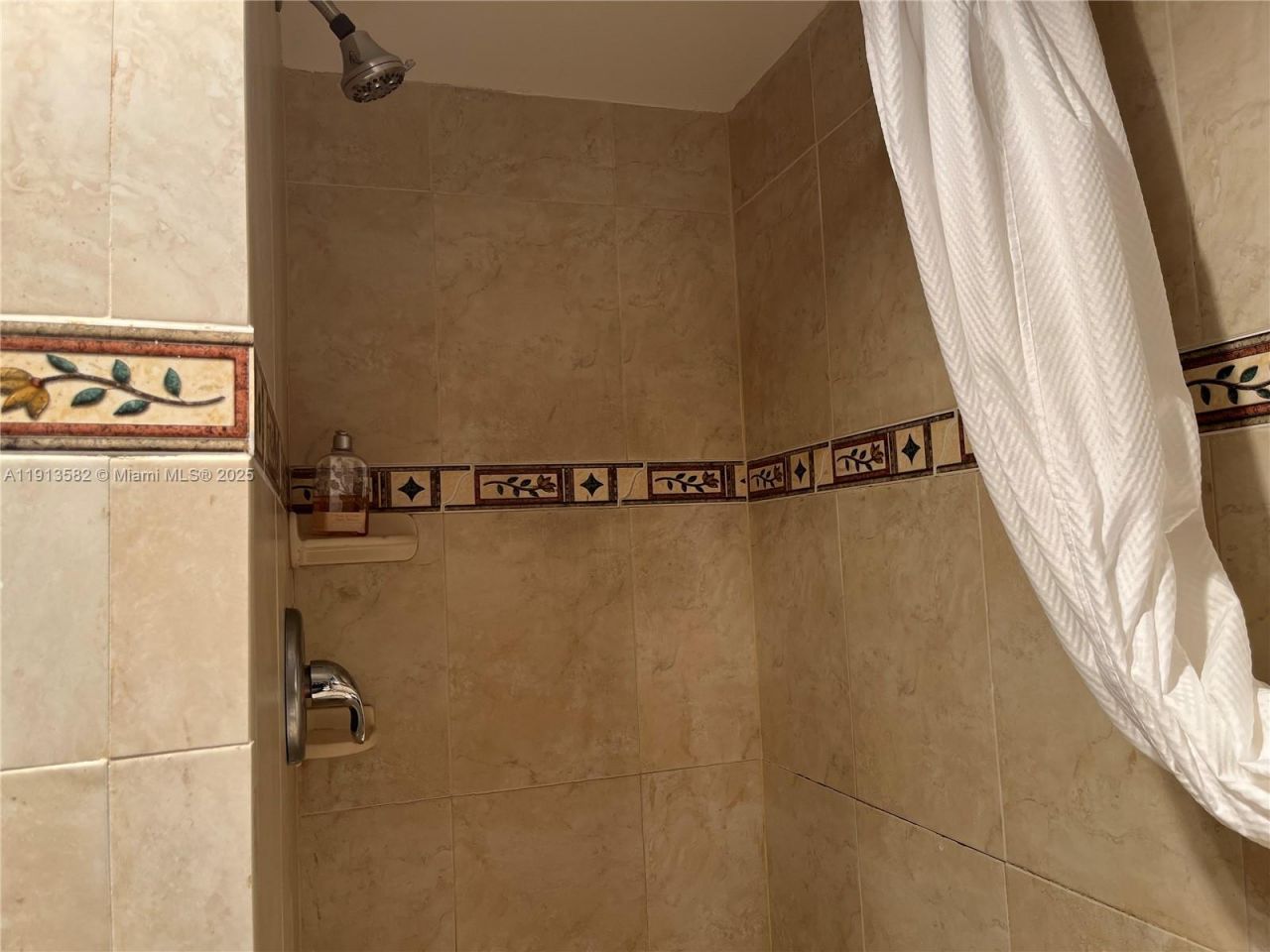 2920 Point East Dr, Unit N106, Aventura, FL 33160 Photo