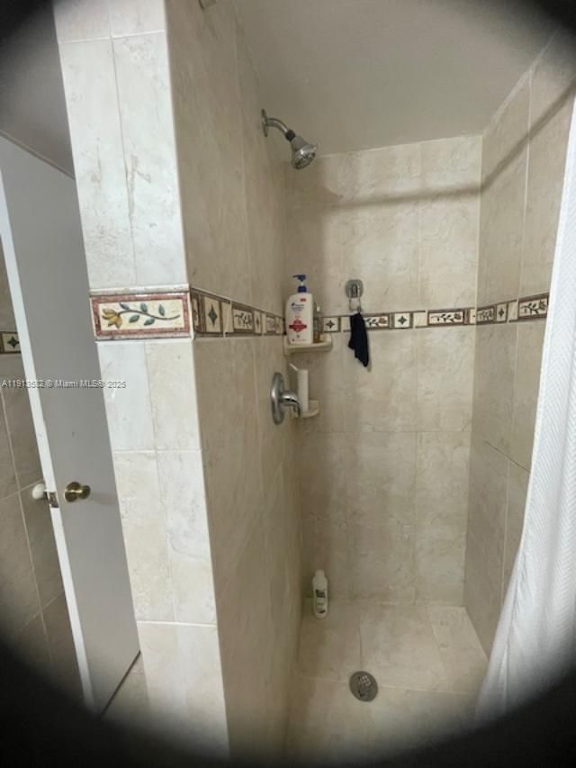 2920 Point East Dr, Unit N106, Aventura, FL 33160 Photo