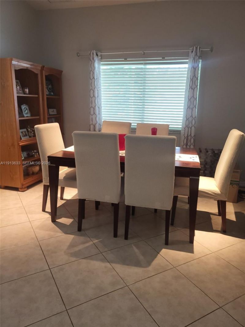 1924 SW Jamesport Dr, Port Saint Lucie, FL 34953 Photo