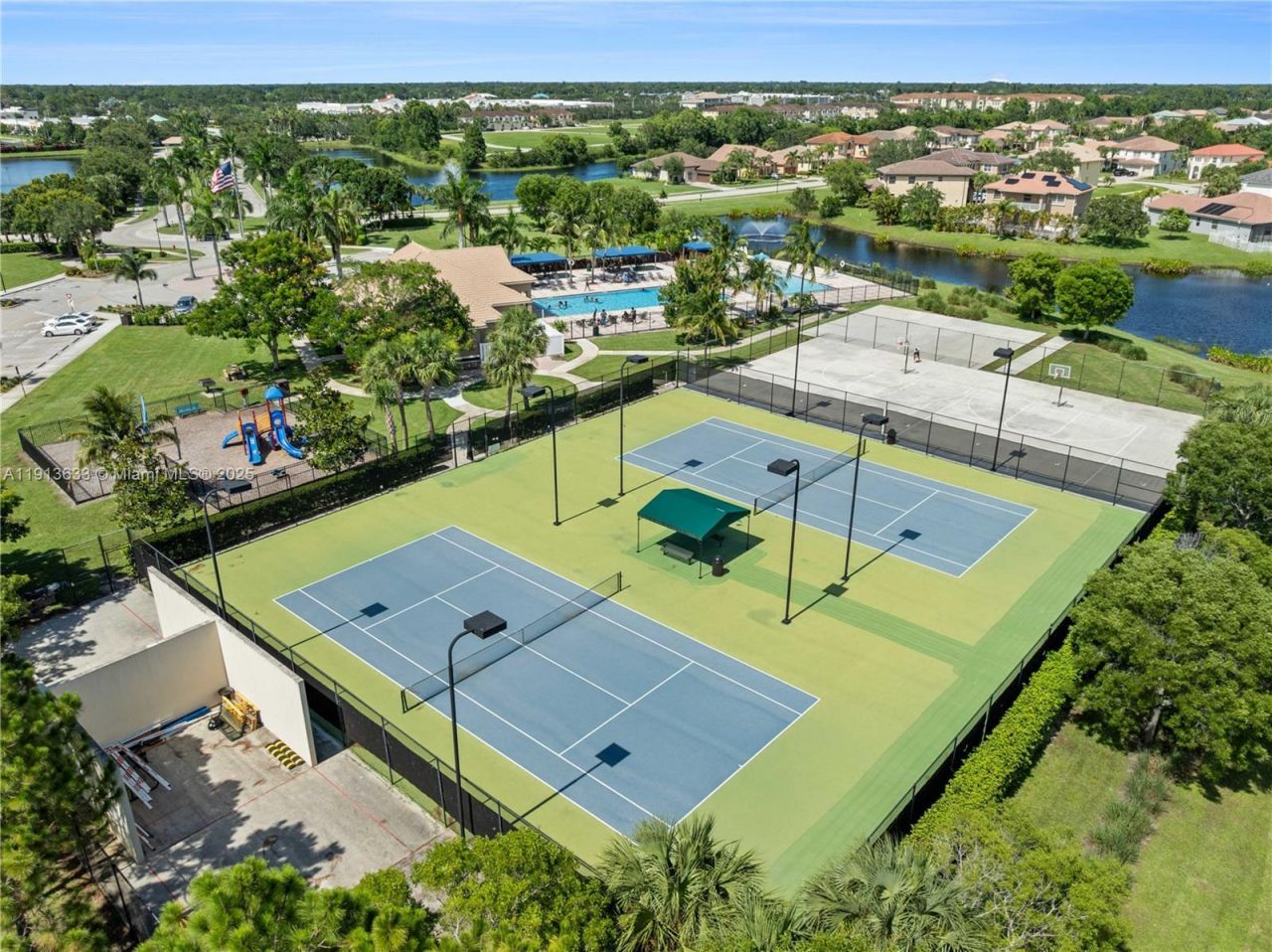 1924 SW Jamesport Dr, Port Saint Lucie, FL 34953 Photo