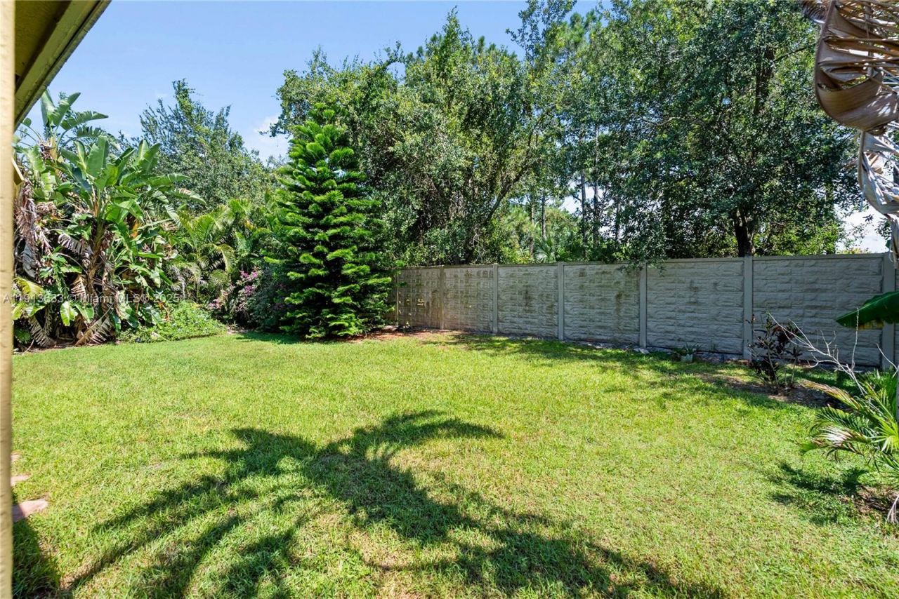 1924 SW Jamesport Dr, Port Saint Lucie, FL 34953 Photo